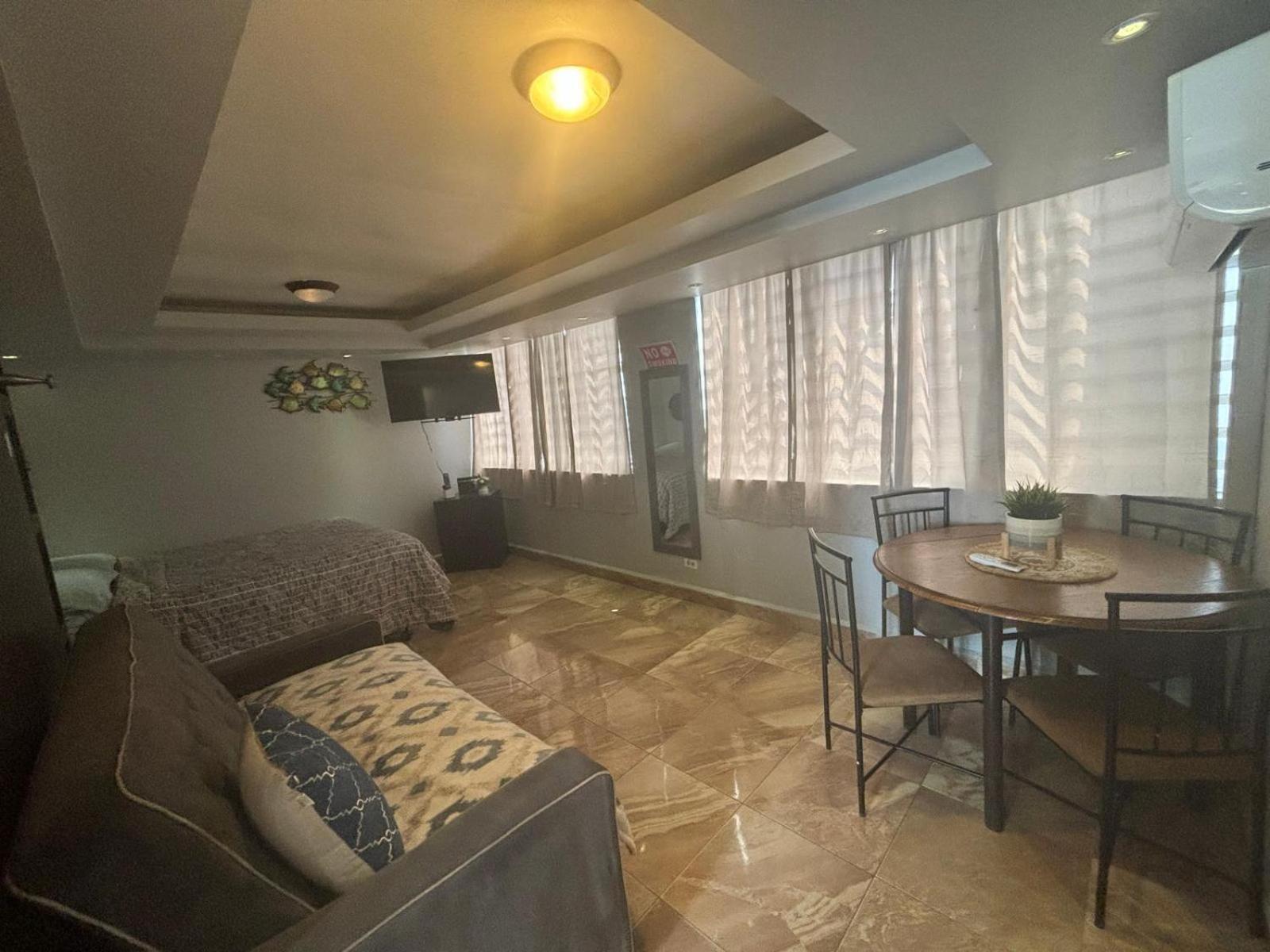 Isla Verde Tower San Juan Bilik gambar